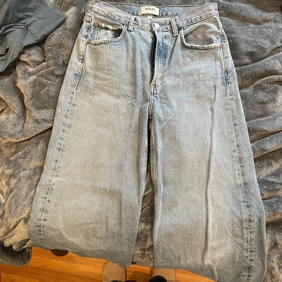 AGOLDE Low Curve Wide Leg Jeans in Force 25 - Picture 5 of 8